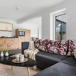 Flaute Apartment *